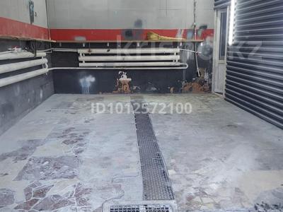 Гараж · мкр Фёдоровка , Молокова 96а, бағасы: 120 000 ₸ в Караганде, Казыбек би р-н