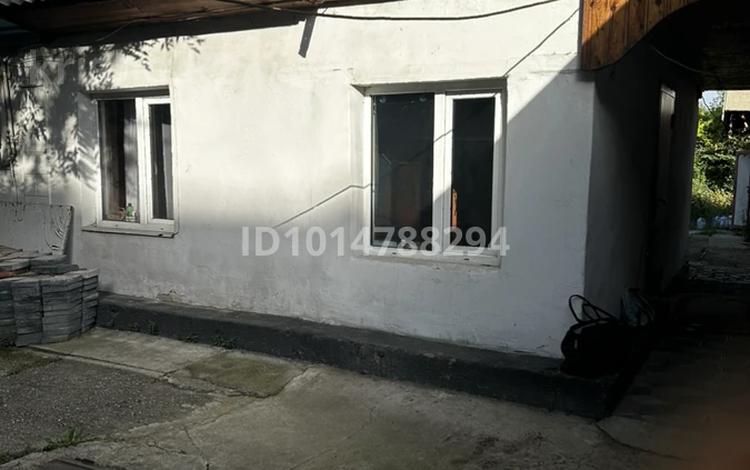 Жеке үй · 3 бөлме · 70 м² · 5 жүзд., Беспалова — Карбышева, бағасы: 31 млн ₸ в Усть-Каменогорске, Ульбинский — фото 2