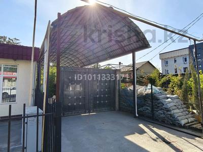 Отдельный дом · 5 комнат · 150 м² · 300 сот., Гагарина 71 — Напротив крытого рынка, рядом c second hand за 1 млн ₸ в Шымкенте, Туран р-н