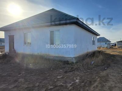 Отдельный дом · 3 комнаты · 100 м² · 10 сот., Новостройка — Дом за городом за 15 млн 〒 в Астане