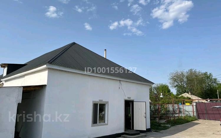 Отдельный дом · 5 комнат · 100 м² · 25 сот., С. Шакирова 95 за 15.5 млн 〒 в Толе би — фото 3