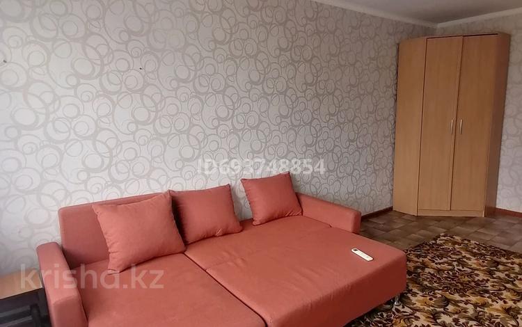 1-комнатная квартира · 36 м² · 5/5 этаж, Абая 54 — Денвик революция юбиляр за 9 500 ₸ в Уральске — фото 18