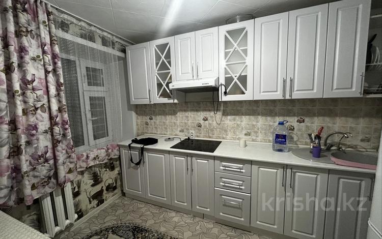 3-бөлмелі пәтер · 66 м² · 4/9 қабат, 30-шағынаудан, бағасы: 21 млн ₸ в Караганде, Казыбек би р-н — фото 2