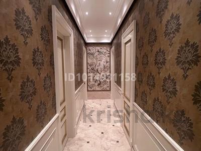 8-комнатная квартира · 300 м² · 3/15 этаж, Керей и Жанибек хандар 14/2 — Керей, Жанибек Хандар, угол Сауран за 2 млн ₸ в Астане, Есильский р-н