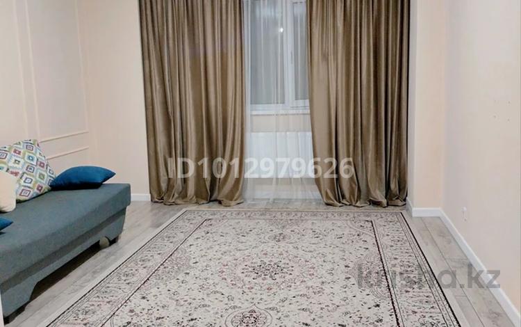 2-комнатная квартира · 60 м² · 11/12 этаж, Кошкарбаева 50 — Жумабаева за 280 000 ₸ в Астане, Сарайшык р-н — фото 2