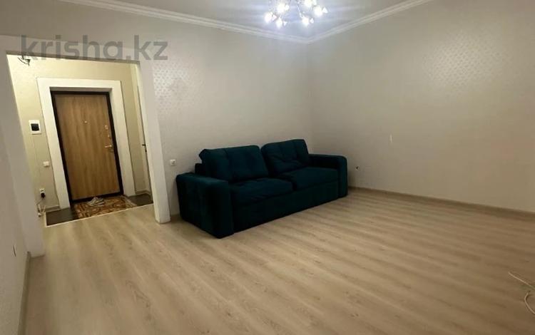 1-комнатная квартира · 60.8 м² · 4/5 этаж, мкр. Алтын орда 9/3 за 20.9 млн 〒 в Актобе — фото 3