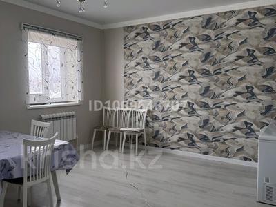 Отдельный дом · 5 комнат · 250 м² · 10 сот., Кыран 29 за 35 млн 〒 в Актобе, жилой массив Рауан