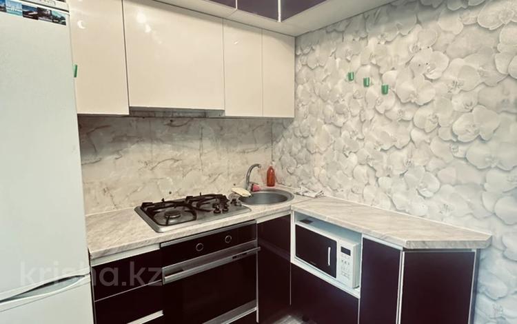 1-комнатная квартира · 30 м² · 2/5 этаж, Рахимова 52 за 130 000 ₸ в Петропавловске — фото 2