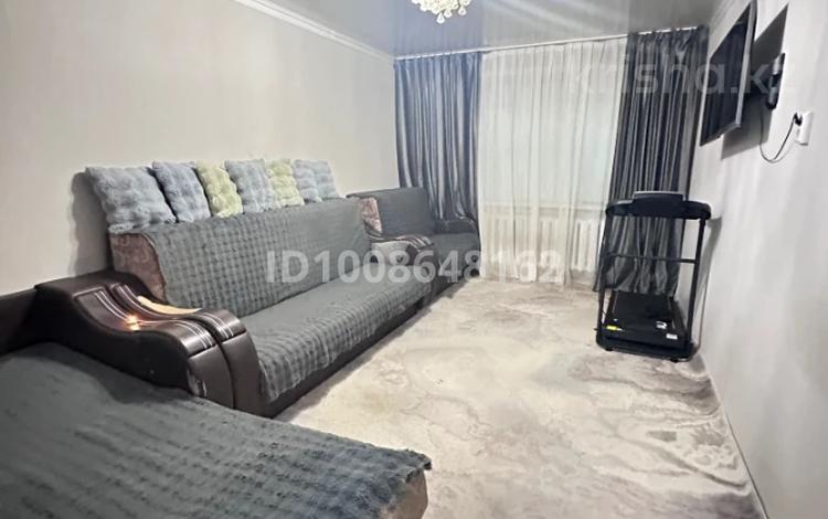 2-комнатная квартира · 44 м² · 1/5 этаж, Майкудук, 14й микрорайон 38 за 13 млн ₸ в Караганде, Алихана Бокейханова р-н — фото 2