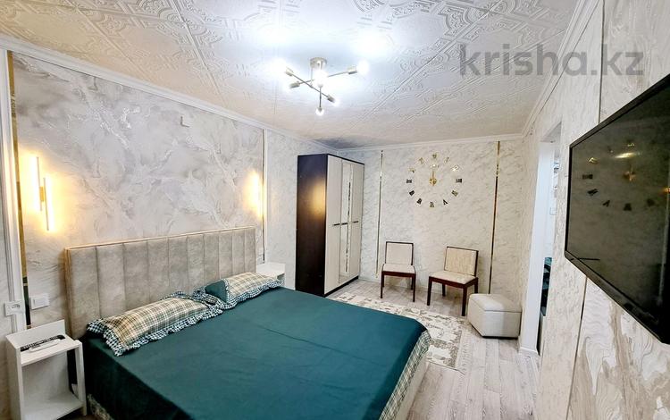 1-комнатная квартира · 30 м² · 2/4 этаж, Республика 11 — Шымкент плаза за 2 500 ₸ в Аль-Фарабийский р-н — фото 2