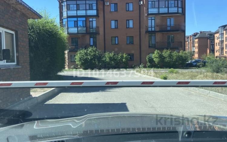 2-комнатная квартира · 85 м² · 3/5 этаж, Ботаническая 12/9 — Стоматологическая поликлиника за 55 млн ₸ в Караганде, Казыбек би р-н — фото 14