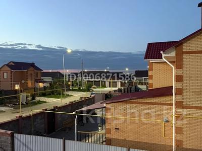 Отдельный дом · 4 комнаты · 210 м², мкр Уркер — E-609 за 700 000 〒 в Астане, Нура р-н