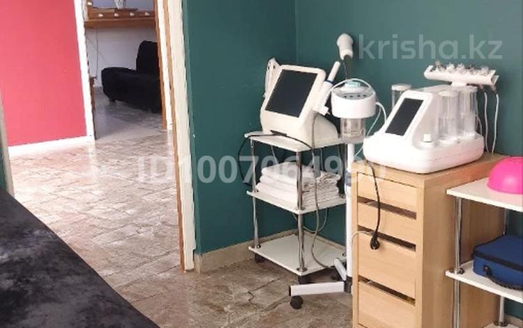 Косметологический бизнес. · 40 м² за 3 млн ₸ в Талдыкоргане — фото 11