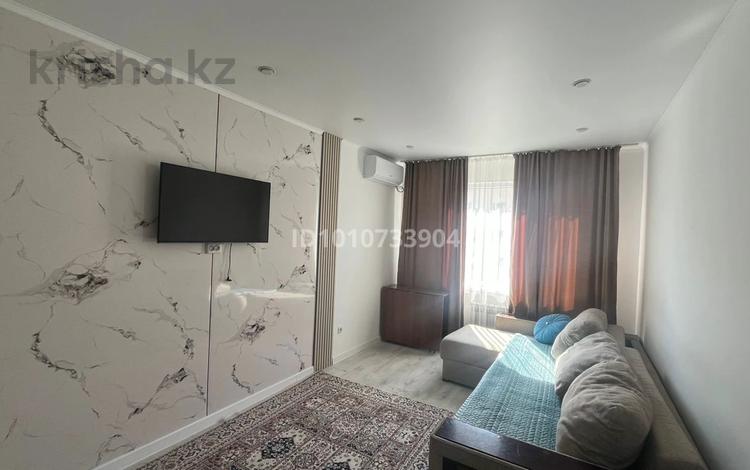 1-комнатная квартира · 41 м² · 7/9 этаж, Райымбек батыра 272 — Магнум за 200 000 〒 в  — фото 2