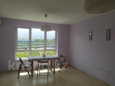3-бөлмелі пәтер · 90 м² · 5/9 қабат, Ақкент ш/а. 2, бағасы: 300 000 ₸ в Алматы, Алатауский р-н