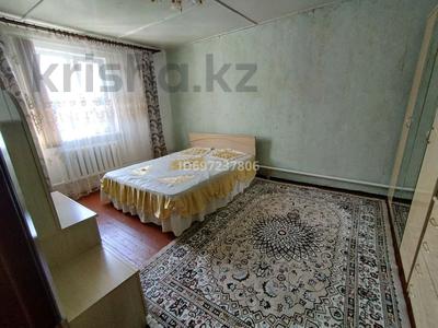Отдельный дом · 3 комнаты · 90 м², Мухтар Ауэзова 36 — Утвинская 36 за 100 000 〒 в Аксае