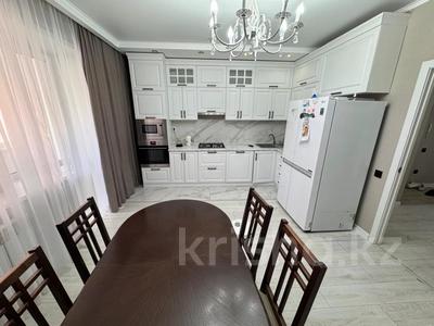 3-бөлмелі пәтер · 117 м² · 3/5 қабат, Центральная 19/2, бағасы: 70 млн ₸ в Костанае