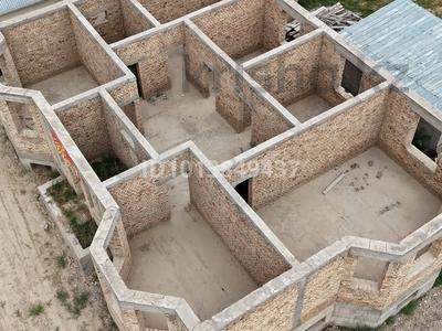 Жеке үй · 7 бөлме · 400 м² · 8 жүзд., Достық ш/а — Акбосага Имангала кошелерінің қиылысы Сырым батырга жакын, бағасы: 30 млн ₸ в Шымкенте, Абайский р-н