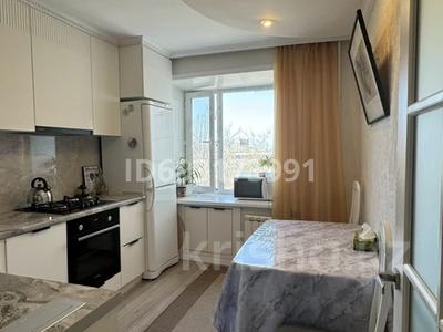 4-комнатная квартира · 75 м² · 6/9 этаж, мкр Юго-Восток, проспект Республики 18 за 34 млн 〒 в Караганде, Казыбек би р-н