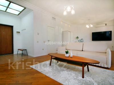 1-бөлмелі пәтер · 62 м² · 3/6 қабат, Кажымукана 37 — Достык-Кажымукана, бағасы: 30 000 ₸ в Алматы, Медеуский р-н