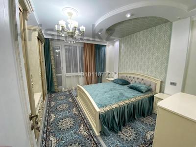 4-комнатная квартира · 91 м² · 4/5 этаж, улица Каныша Сатпаева 30В за 500 000 〒 в Алматы, Бостандыкский р-н