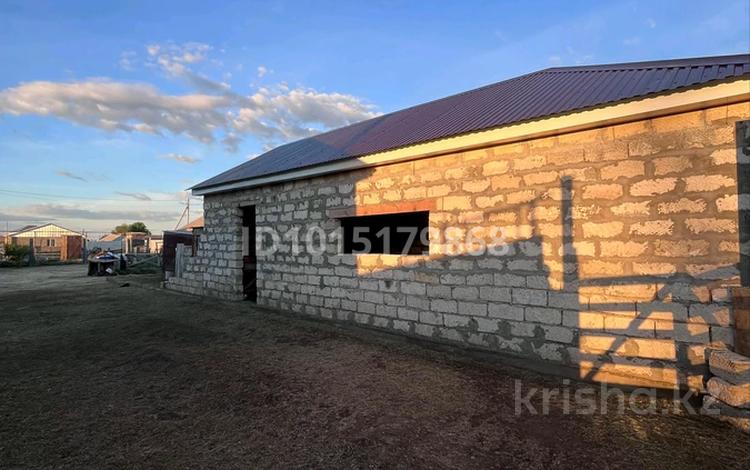Отдельный дом · 3 комнаты · 130 м² · 10 сот., Көкпар 4 — Круглоозёрное за 15.5 млн ₸ в Уральске — фото 2