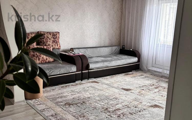 4-комнатная квартира · 80 м² · 4/9 этаж, дулатова за 42 млн ₸ в Семее — фото 2