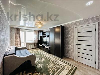 3-комнатная квартира · 62 м² · 3/5 этаж, Казахстанская 128 за 13 млн 〒 в Шахтинске