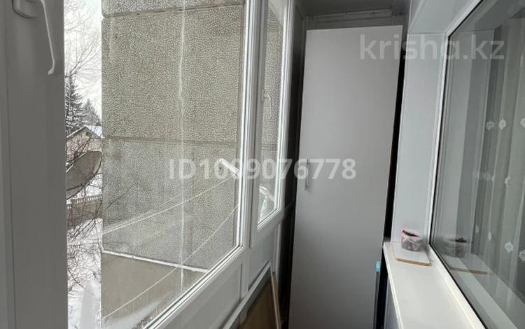 2-бөлмелі пәтер · 41.7 м² · 2/5 қабат, Поповича 23, бағасы: 12 млн ₸ в Глубокое — фото 2