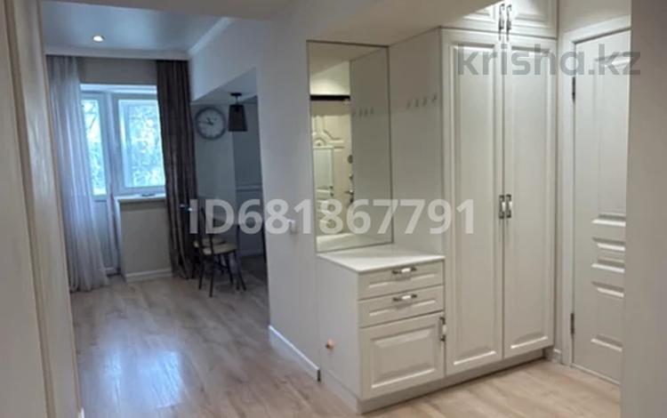 3-комнатная квартира · 65 м² · 2/3 этаж, мкр Алтай-1, Майлина 72 — Озеро за 350 000 ₸ в Алматы, Турксибский р-н — фото 20