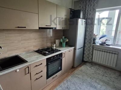1-бөлмелі пәтер · 42 м² · 4/5 қабат, Таугүл ш/а. 27 — Навои, бағасы: 37 млн ₸ в Алматы, Ауэзовский р-н