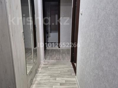 2-бөлмелі пәтер · 55 м² · 4/5 қабат, 4 мкр, бағасы: 16.5 млн ₸ в Аксае