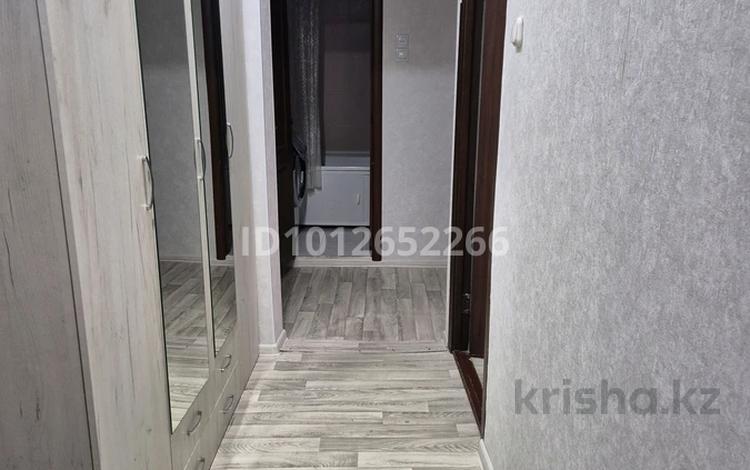 2-бөлмелі пәтер · 55 м² · 4/5 қабат, 4 мкр, бағасы: 16.5 млн ₸ в Аксае — фото 5