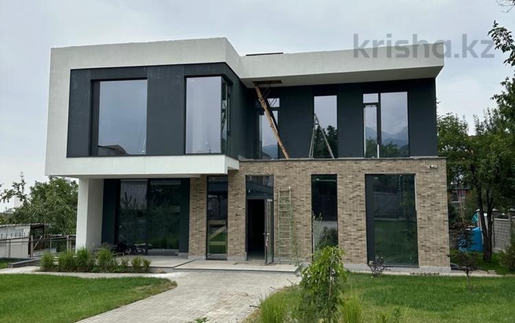 Отдельный дом · 5 комнат · 493 м² · 12 сот., Садовая 40 за 290 млн 〒 в Алматы, Бостандыкский р-н — фото 2