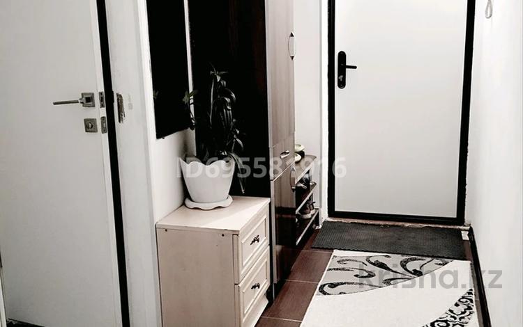 2-комнатная квартира · 45 м² · 1/5 этаж, Аль Фараби 2 — Мкр Карасу. Однастаронка, на против магазина Асмол за 12.5 млн ₸ в Таразе — фото 10