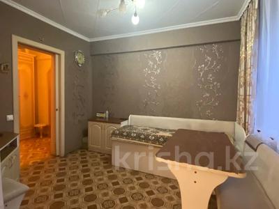 3-комнатная квартира, 56.5 м², 3/5 этаж, Кошукова за 18 млн 〒 в Петропавловске