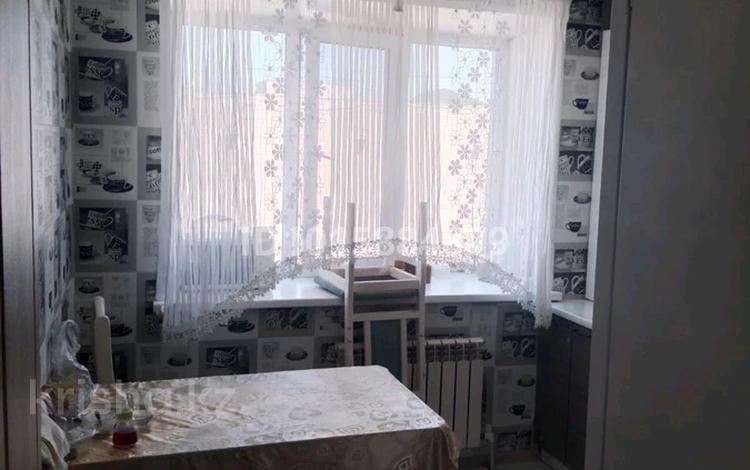 3-комнатная квартира · 70 м² · 9/9 этаж, мкр Болашак 131 — Бокенбай батыра 131 за 170 000 ₸ в Актобе — фото 2