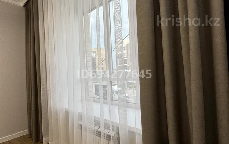 2-бөлмелі пәтер · 56 м² · 1/5 қабат, Габдуллина 33, бағасы: 240 000 ₸ в Кокшетау — фото 5