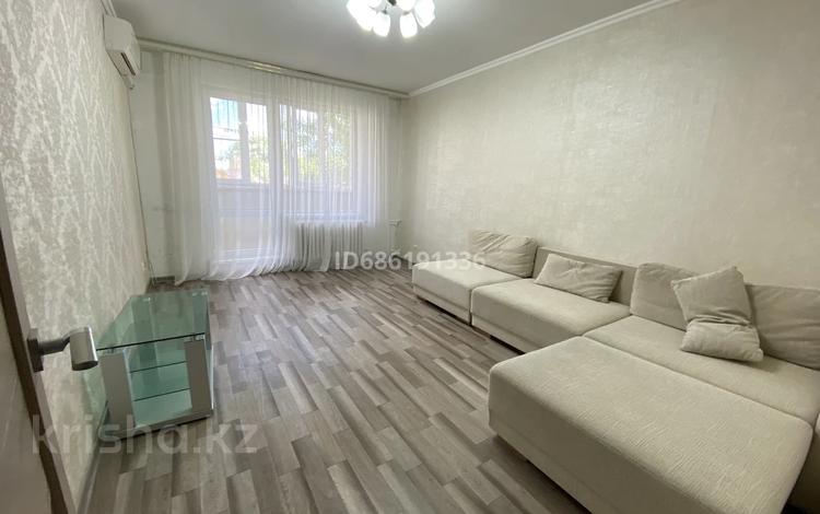 3-комнатная квартира, 70 м², 4/9 этаж, 5 16 — Аптека, Парк,торговый центр Ясмина, Детский сад 6 за 28 млн 〒 в Аксае — фото 5