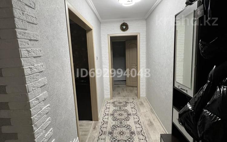 3-комнатная квартира, 69 м², 1/9 этаж, Бауыржан Момышулы за 17 млн 〒 в Аксу — фото 2