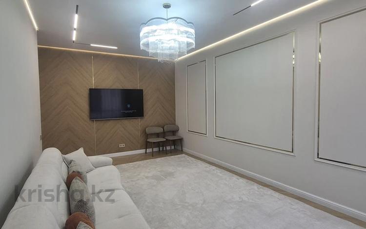 3-комнатная квартира · 87.1 м² · 10/12 этаж, ул. А. Байтурсынова, вблизи Аллеи Мынжылдык 30 за 68 млн ₸ в Астане, Сарайшык р-н — фото 2