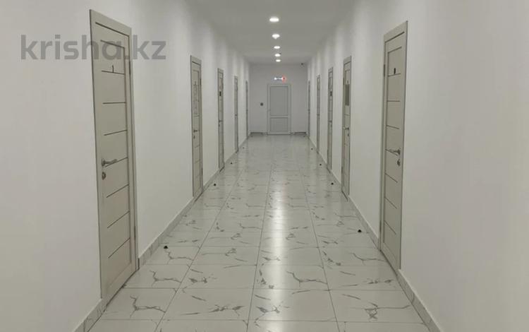 Свободное назначение, офисы, склады • 25 м² за 2.5 млн 〒 в Атырау — фото 8