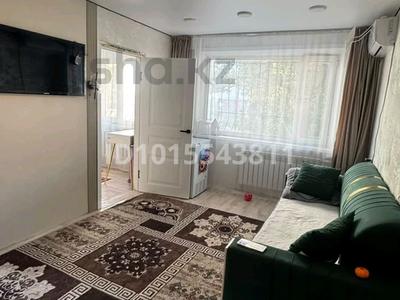 3-бөлмелі пәтер · 52 м² · 1/5 қабат, 15-шағынаудан, Майкудук, 15й микрорайон 18, бағасы: 12.5 млн ₸ в Караганде, Алихана Бокейханова р-н