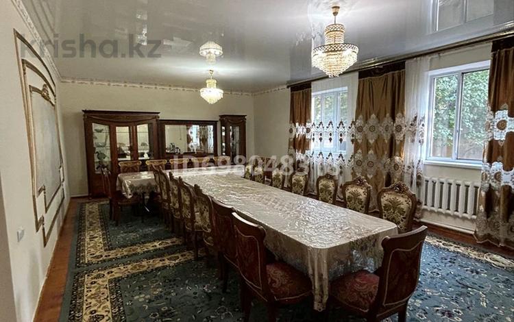 Отдельный дом · 6 комнат · 300 м² · 8 сот., мкр Шапагат 112 — Мкр. Шапағат, д. 112 за 175 млн ₸ в Шымкенте, Каратауский р-н — фото 2
