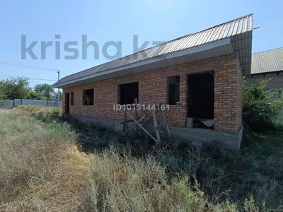 Отдельный дом · 2 комнаты · 50 м² · 7 сот., Акжазык — Возле магазина Алатау за 12 млн ₸ в Караой