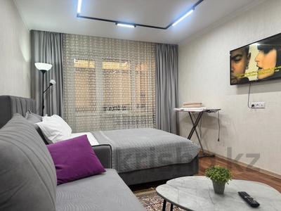 1-бөлмелі пәтер · 40 м² · 1/9 қабат, Валиханова 156 — Кристалл ,спорткомплекс Бурабай, бағасы: 2 000 〒 в Кокшетау