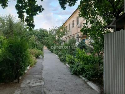 Продажа квартир в Жамбылской обл.: 4-комнатная квартира · 81.6 м² · 2/2 этаж, Дуримбетова 41 — Абая за 24.9 млн 〒 4-комнатная квартира · 81.6 м² · 2/2 этаж, Дуримбетова 41 — Абая за 24.9 млн 〒 в Таразе