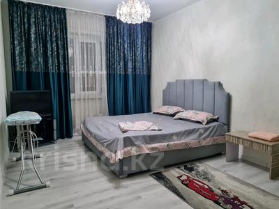 1-бөлмелі пәтер · 60 м² · 7/9 қабат, мкр Жетысу-2 69 — Абая Сайна, бағасы: 15 000 ₸ в Алматы, Ауэзовский р-н