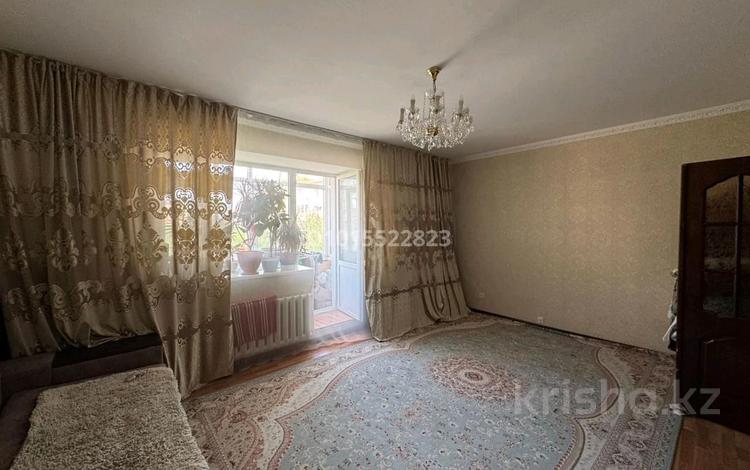 3-бөлмелі пәтер · 80 м² · 3/5 қабат, Кудайбердиулы 22 — Манаса,ТРЦ Аружан, бағасы: 300 000 ₸ в Астане, Алматы р-н — фото 2