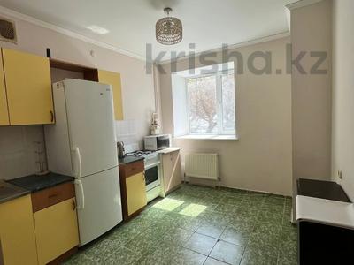 1-комнатная квартира, 40 м², 2/5 этаж, Республика за 16.5 млн 〒 в Астане, Сарыарка р-н